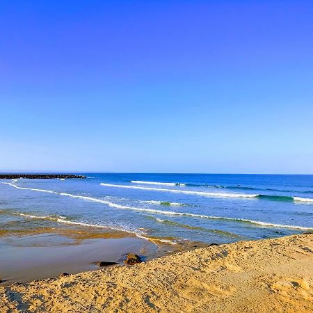 A Casa Da Mila - Beach House Кошта-да-Капарика Экстерьер фото